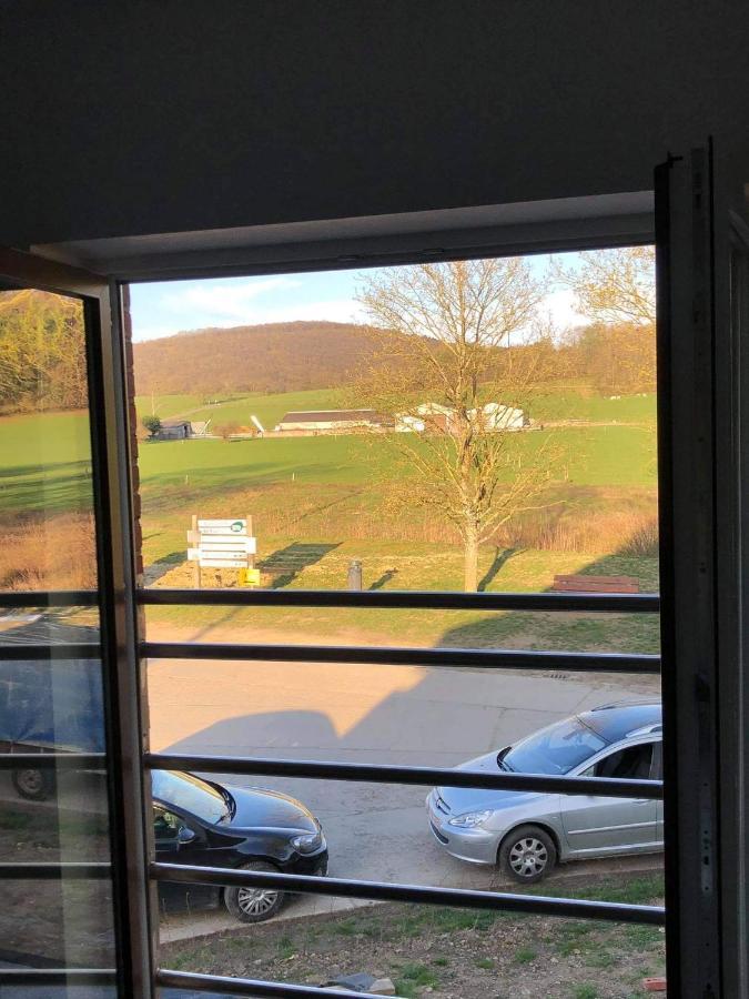 Gite D'Han Le Coin Han-sur-Lesse Bagian luar foto